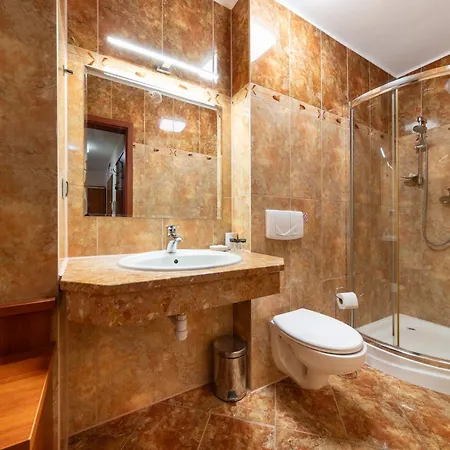 Anker コウォブジェク