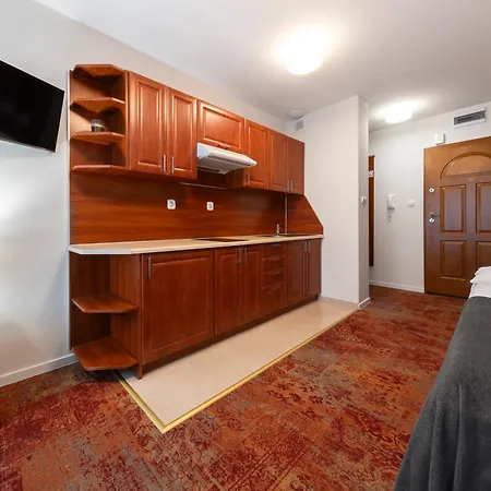 Anker * コウォブジェク