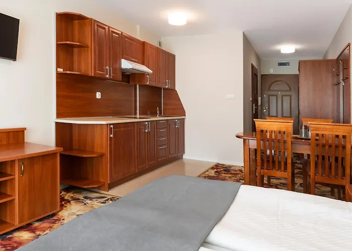 Anker Колобжег